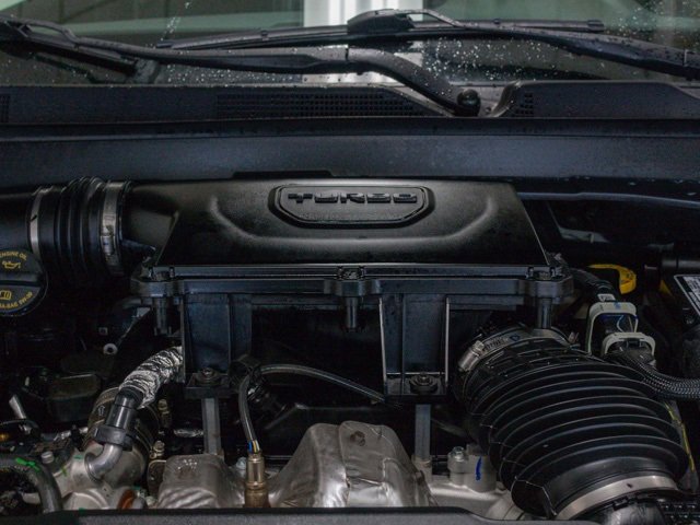 Certified 2025 Jeep Compass Sport image 18