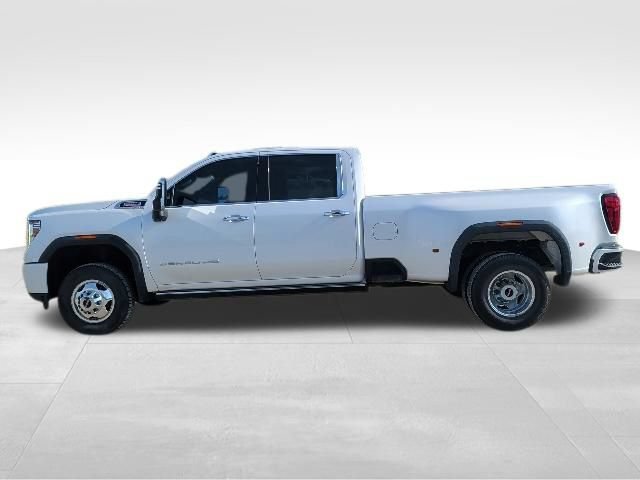 Used 2022 GMC Sierra 3500 Denali w/ Denali Ultimate Package AWD/4WD image 6