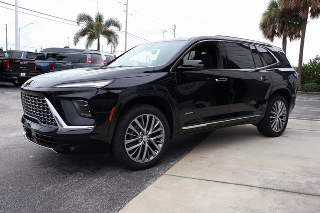 New 2026 Buick Enclave Avenir image 4