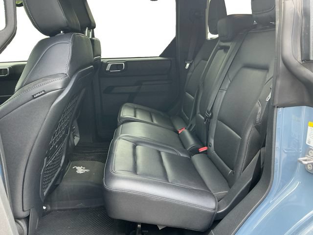Used 2025 Ford Bronco Badlands AWD/4WD image 16