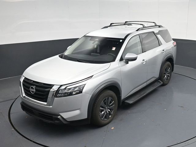 Used 2024 Nissan Pathfinder SV image 46