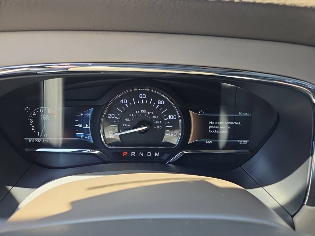 Used 2015 Lincoln Navigator 2WD image 13