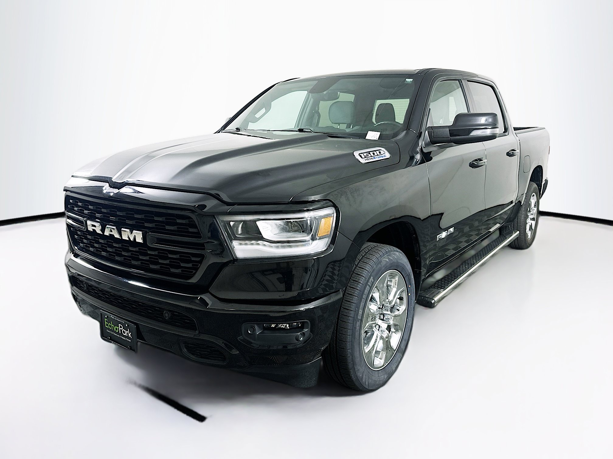 Used 2023 RAM 1500 Big Horn AWD/4WD image 3