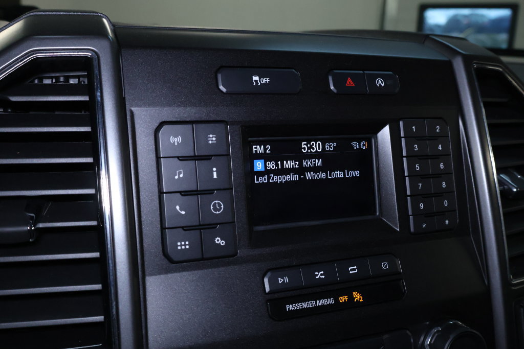 Used 2018 Ford F150 XLT AWD/4WD image 24
