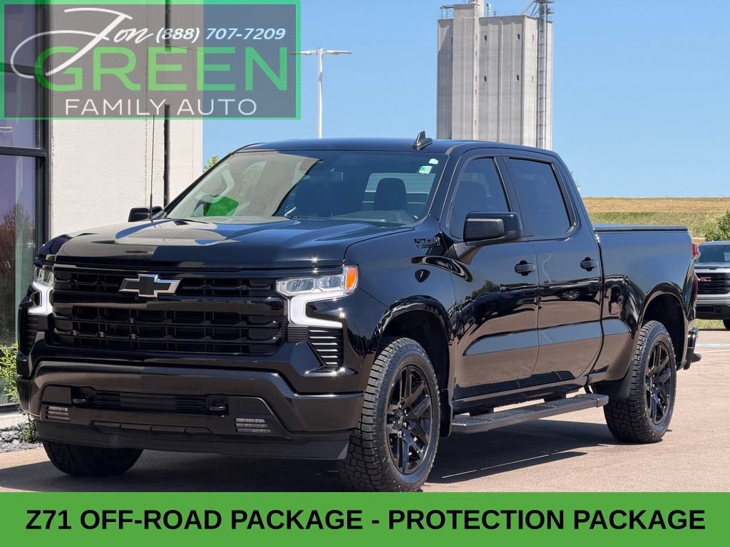 Used 2024 Chevrolet Silverado 1500 RST w/ Z71 Off-Road Package AWD/4WD image 1