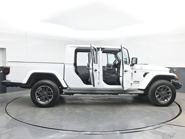Used 2020 Jeep Gladiator Overland AWD/4WD image 49