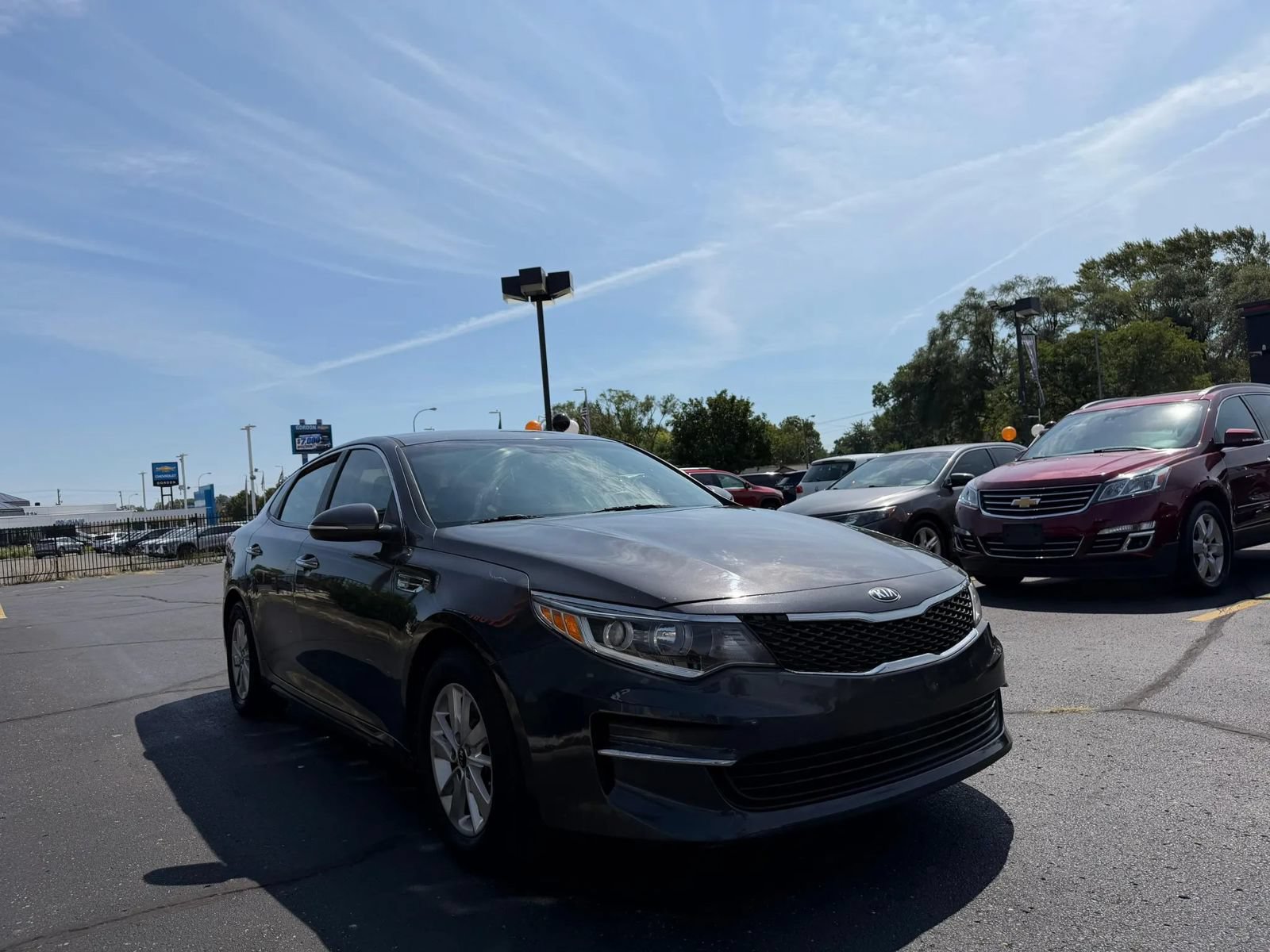 Used 2018 Kia Optima LX FWD image 3