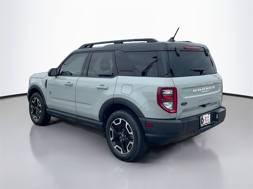 Used 2024 Ford Bronco Sport Outer Banks w/ Tech Package image 5