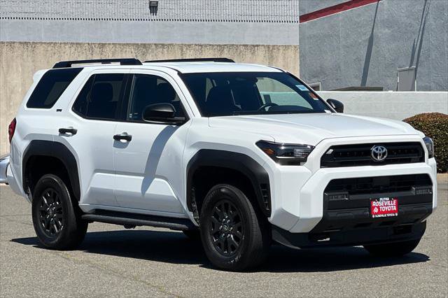 Certified 2025 Toyota 4Runner SR5 AWD/4WD image 5
