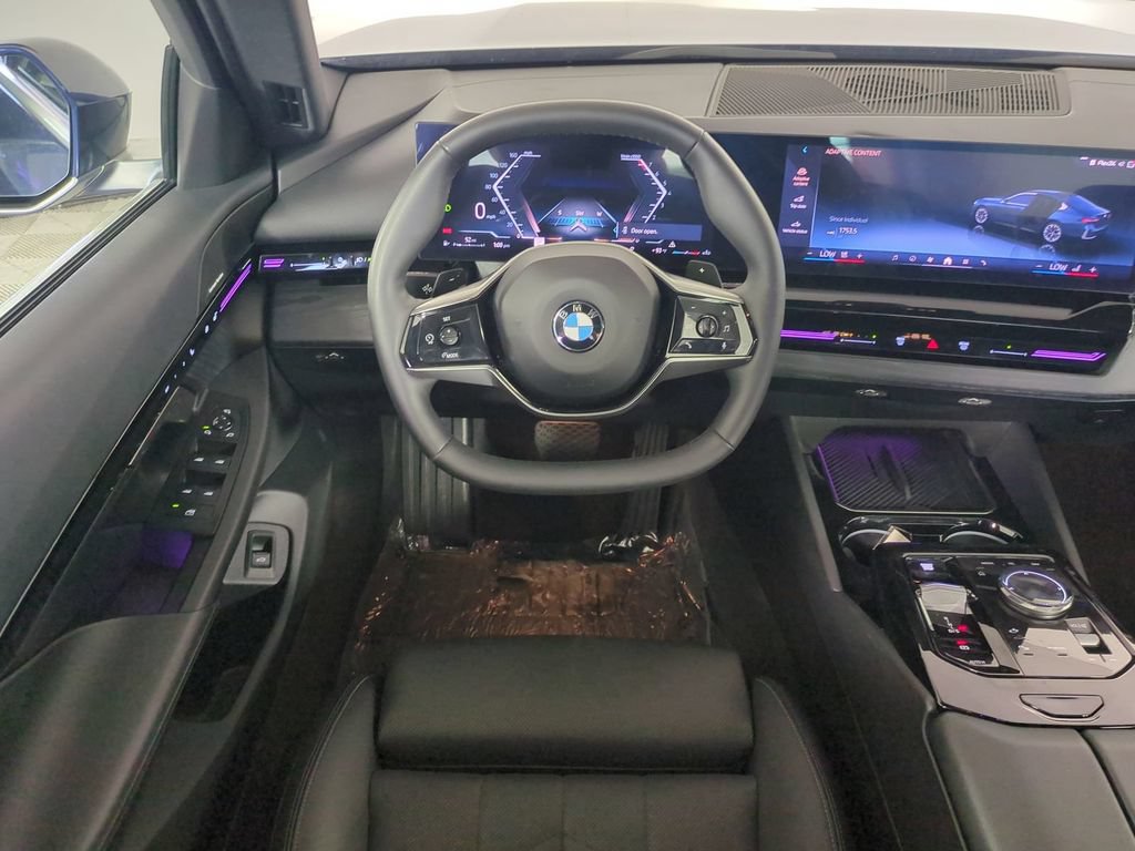 Used 2024 BMW 530i xDrive w/ Convenience Package AWD/4WD image 17