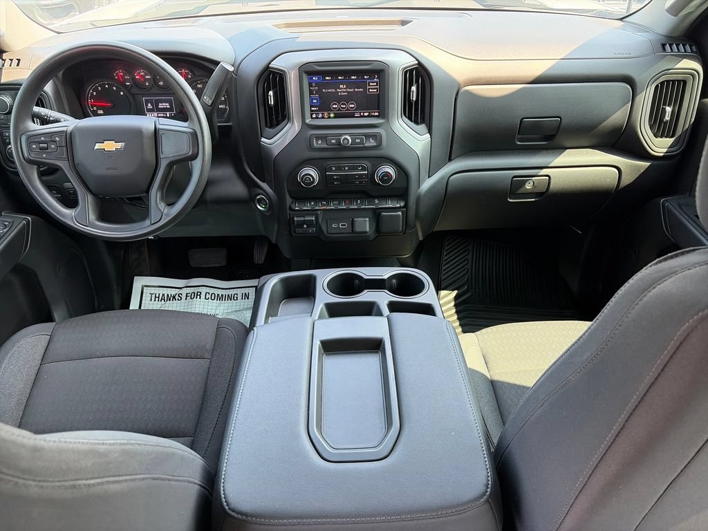 Used 2025 Chevrolet Silverado 2500 Custom w/ Custom Value Package AWD/4WD image 10