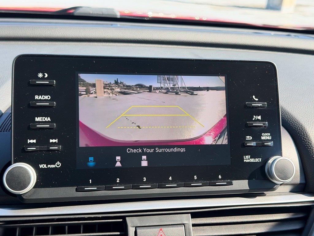 Used 2018 Honda Accord LX image 15