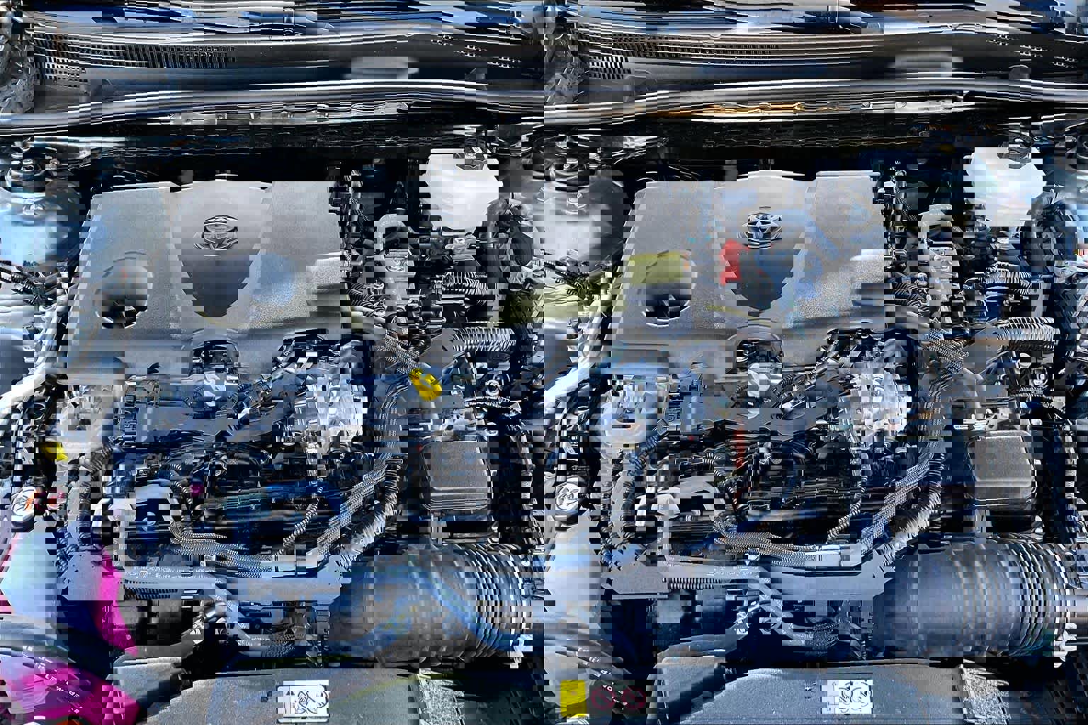 Used 2025 Toyota Camry XLE image 32