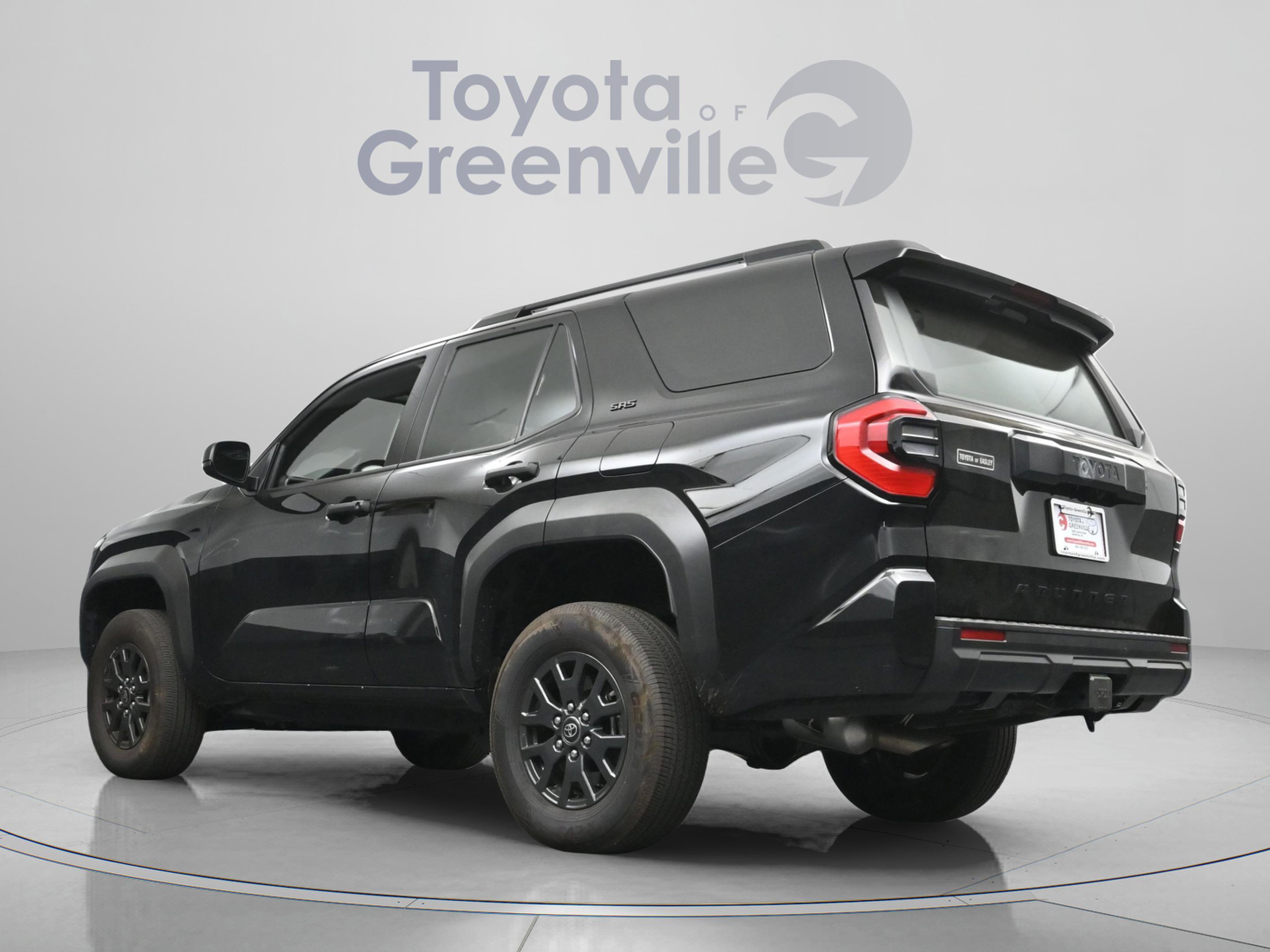 Used 2025 Toyota 4Runner SR5 AWD/4WD image 7