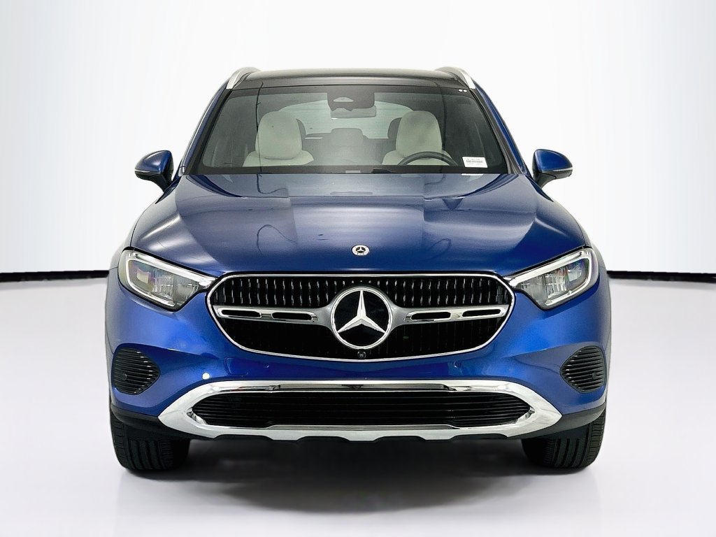 Certified 2026 Mercedes-Benz GLC 300 image 2