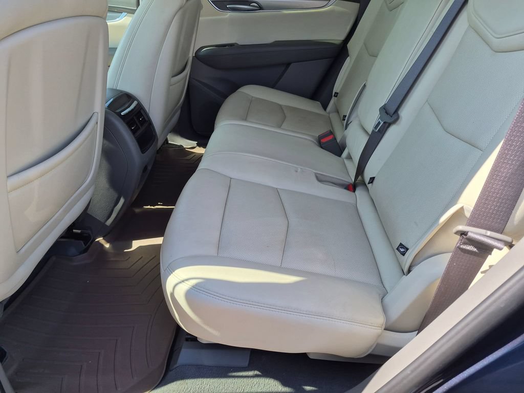 Used 2019 Cadillac XT5 Premium Luxury FWD image 23