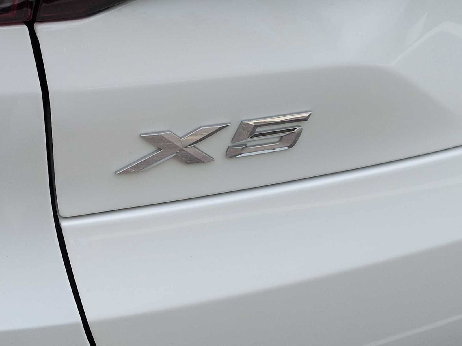 Used 2022 BMW X5 sDrive40i w/ Parking Assistance Package RWD image 12