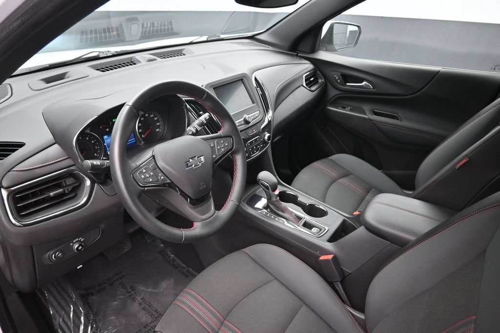 Used 2024 Chevrolet Equinox RS FWD image 20