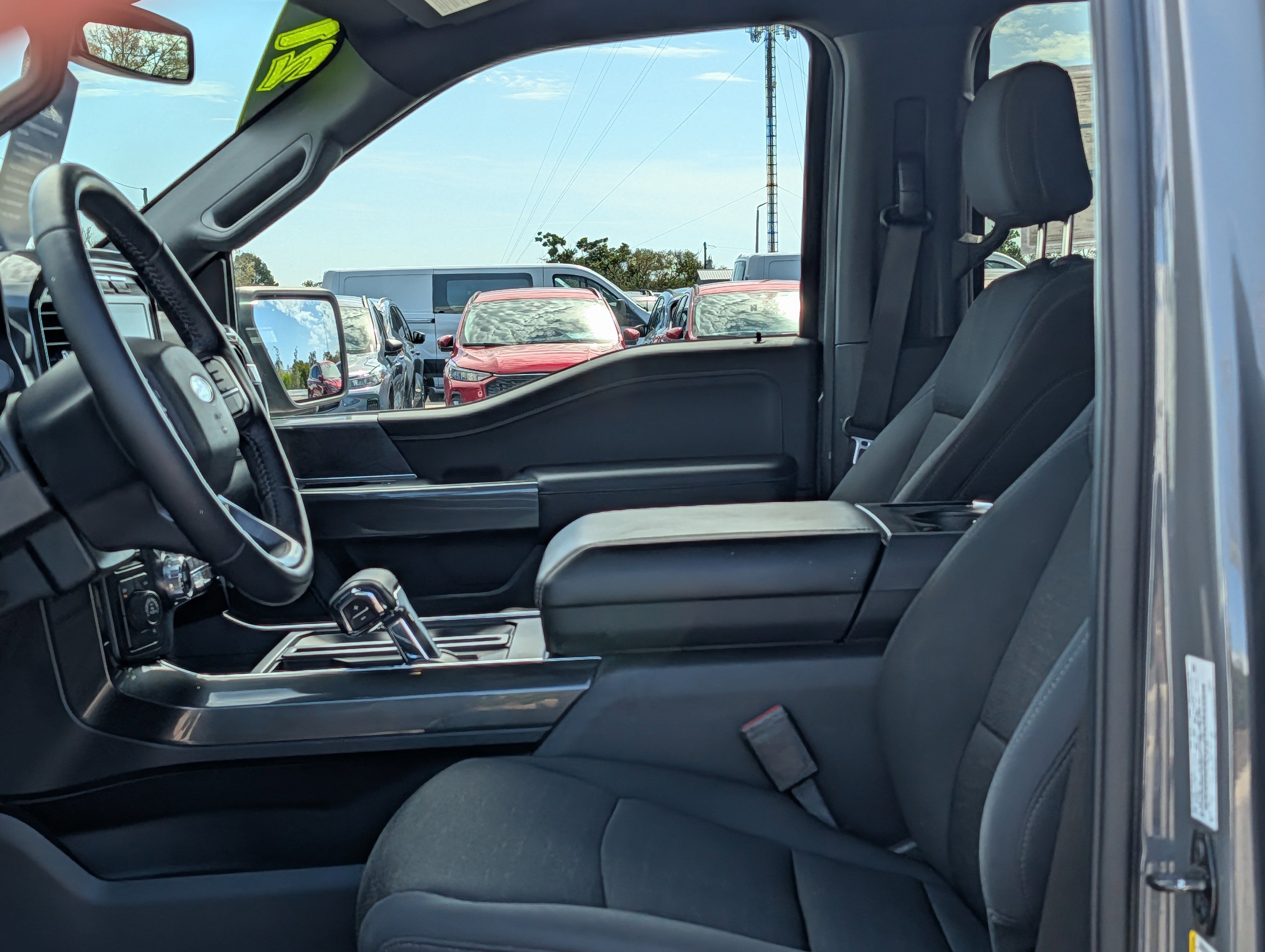 Certified 2021 Ford F150 XLT w/ Equipment Group 302A High image 20