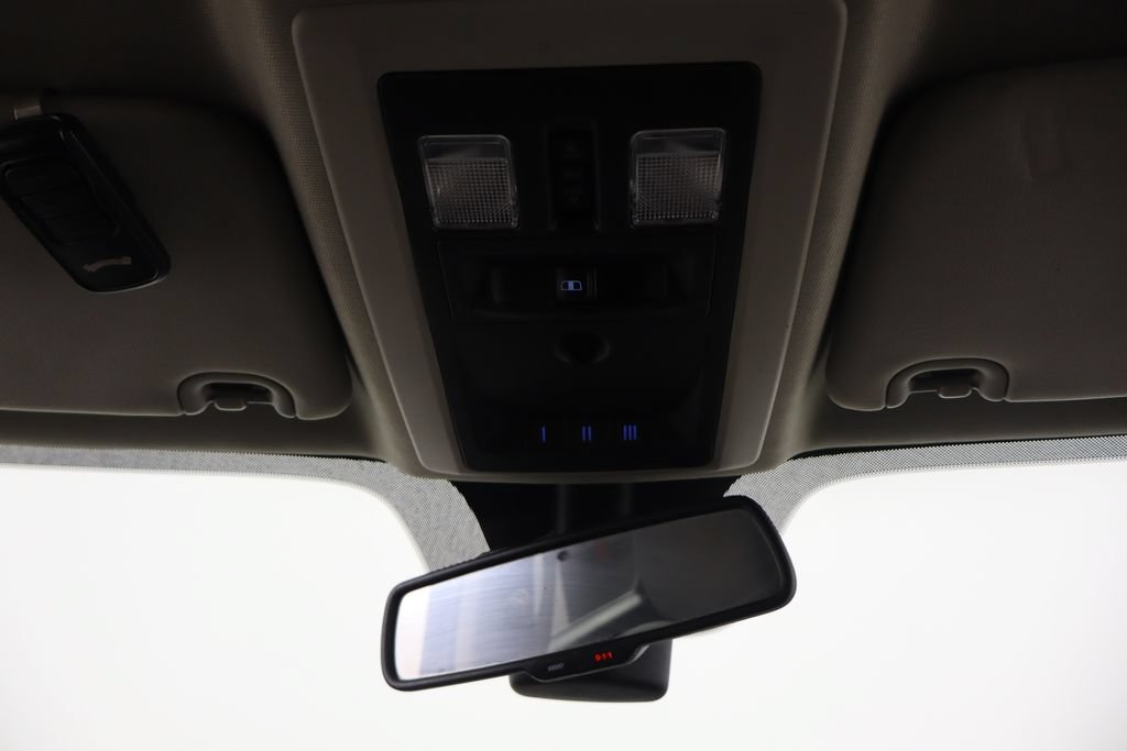 Used 2013 RAM 1500 Classic SLT RWD image 24