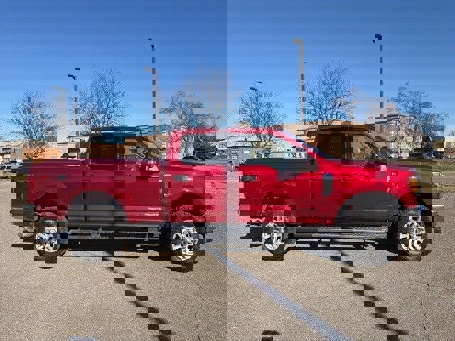 Used 2017 Ford F350 XLT w/ XLT Value Package image 11