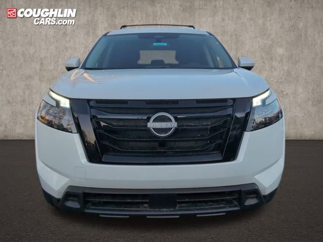 New 2025 Nissan Pathfinder SV w/ Black Appearance Package video 2