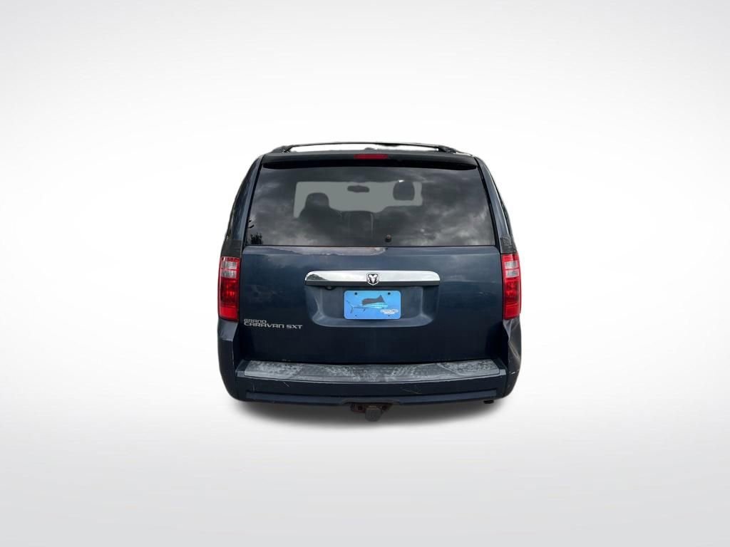Used 2008 Dodge Grand Caravan SXT w/ Entertainment Group 2 FWD image 7