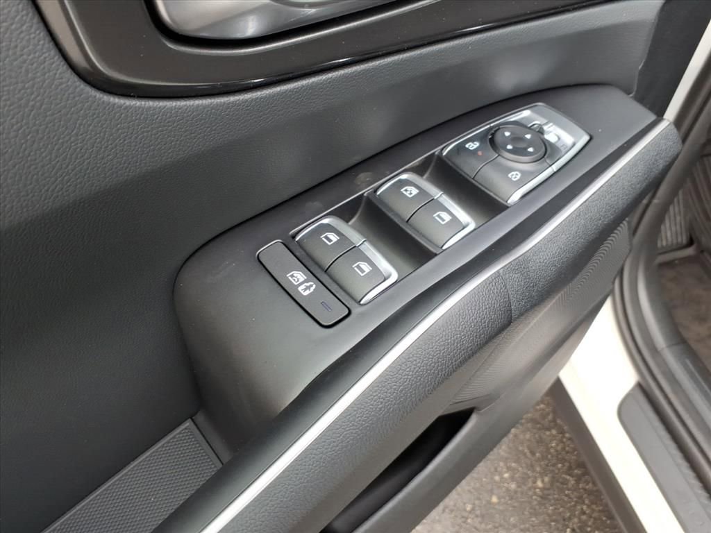 New 2026 Kia Sorento LX FWD image 13