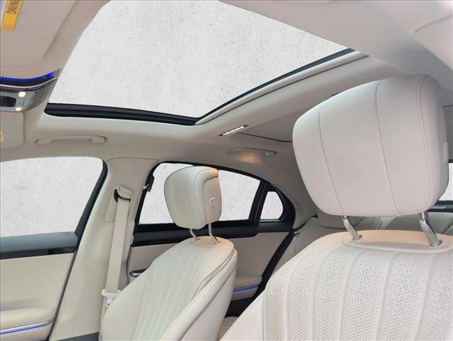 Certified 2022 Mercedes-Benz S 500 4MATIC image 15