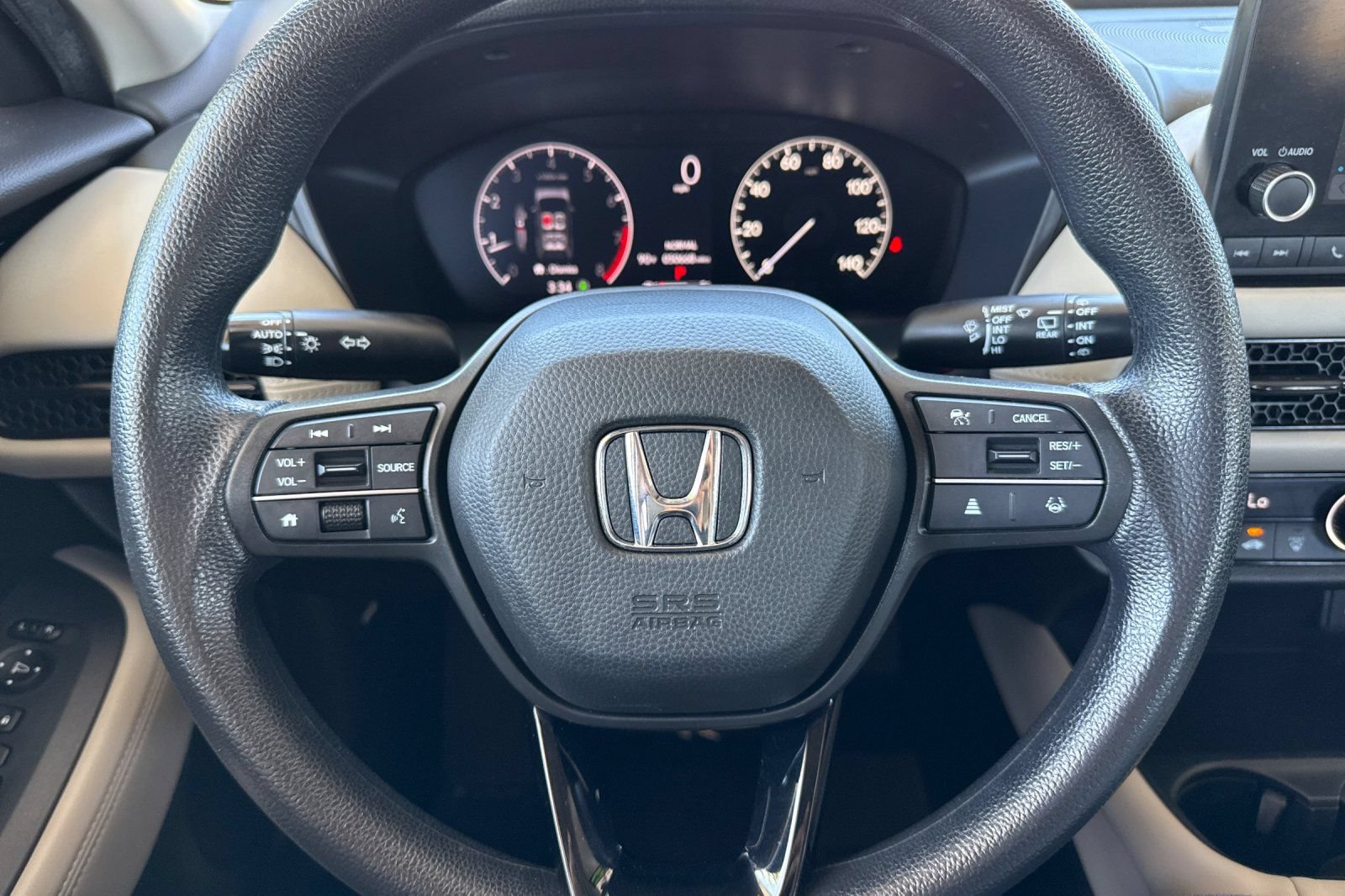 Used 2023 Honda HR-V LX image 32