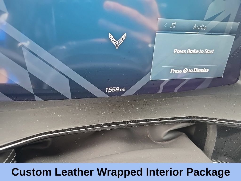 Used 2024 Chevrolet Corvette Stingray Premium Cpe w/ Body-Color Dual Roof Package RWD image 22