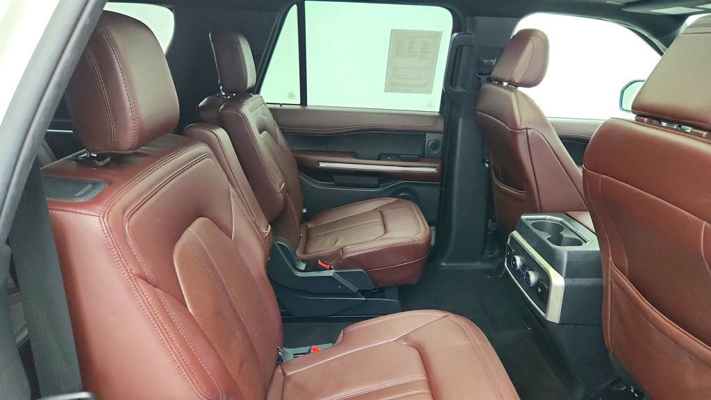 Used 2023 Ford Expedition Max Limited image 21