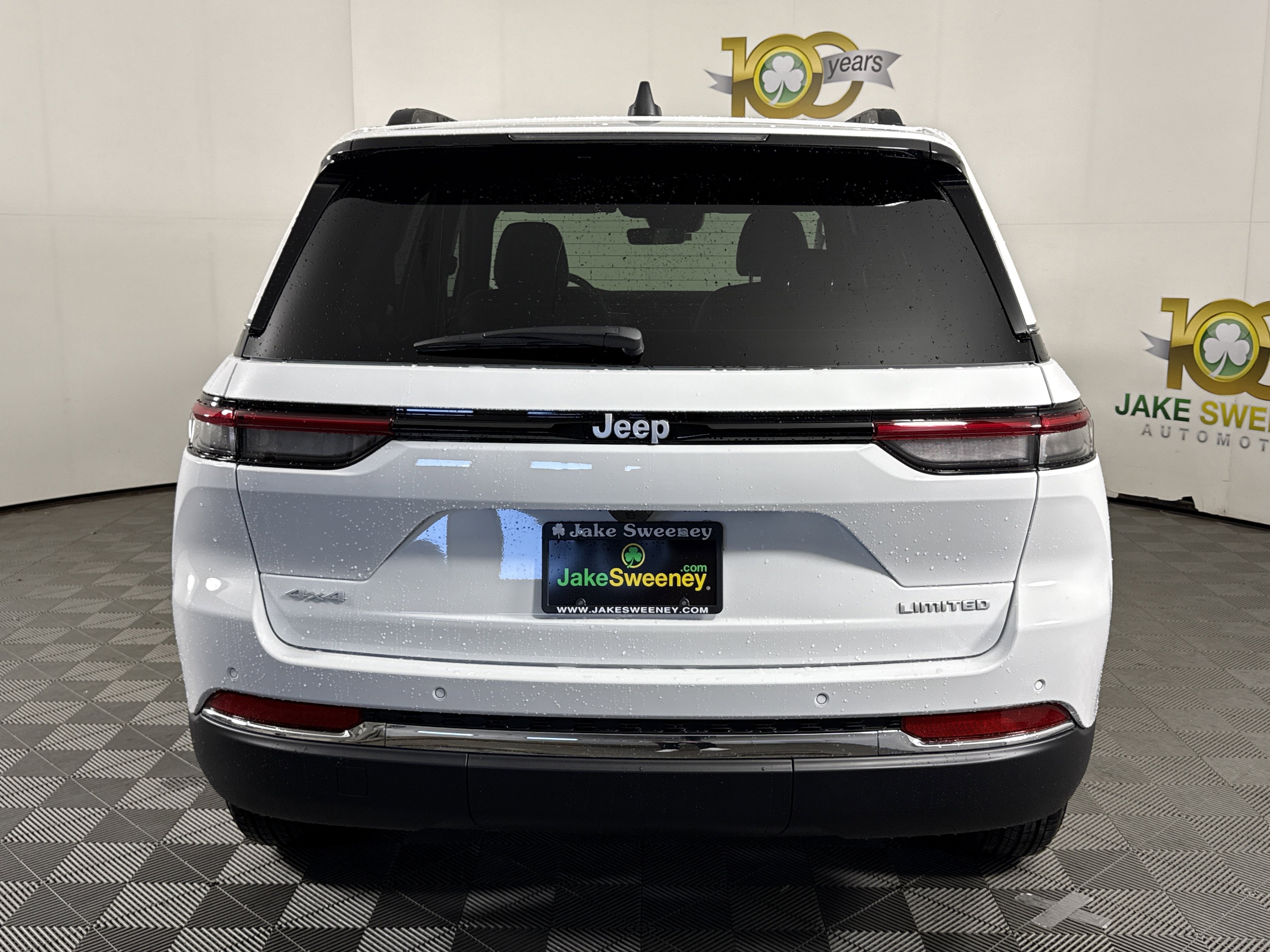 New 2025 Jeep Grand Cherokee Limited w/ Trailer Tow Package image 6