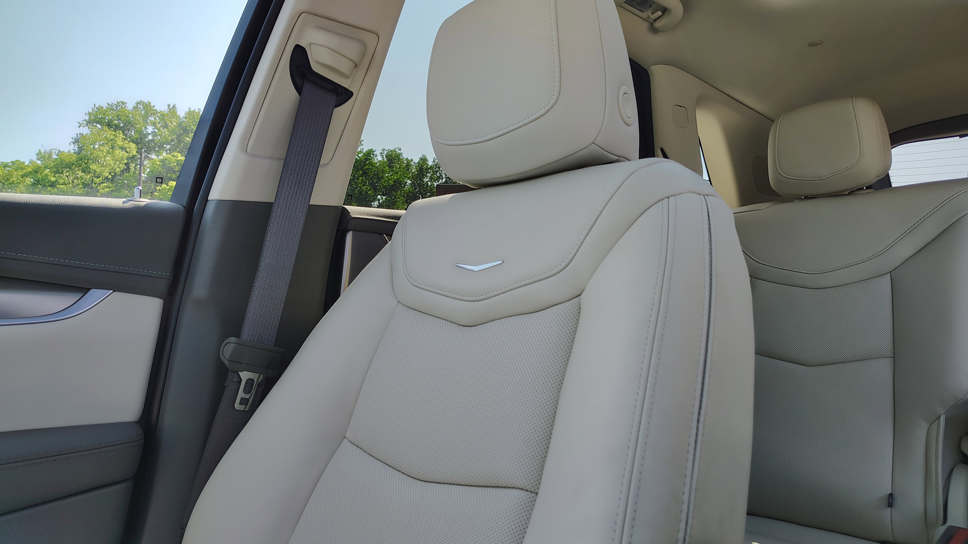 New 2025 Cadillac XT5 Premium Luxury w/ Technology Package image 32