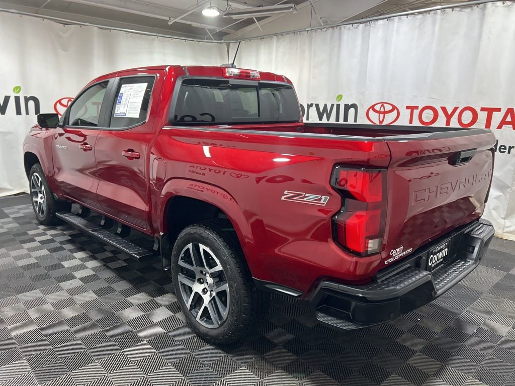 Used 2024 Chevrolet Colorado Z71 w/ Z71 Convenience Package 2 image 5