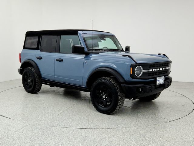 Used 2024 Ford Bronco Black Diamond image 3