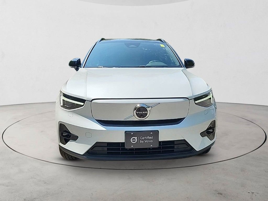 Certified 2024 Volvo XC40 Recharge Ultimate AWD/4WD image 8