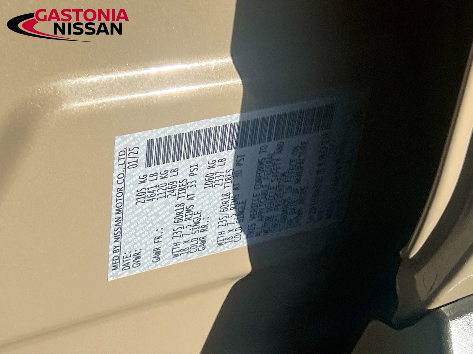 Used 2025 Nissan Rogue SV image 39