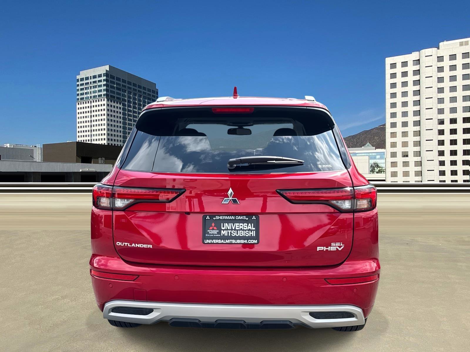 New 2025 Mitsubishi Outlander SEL image 4