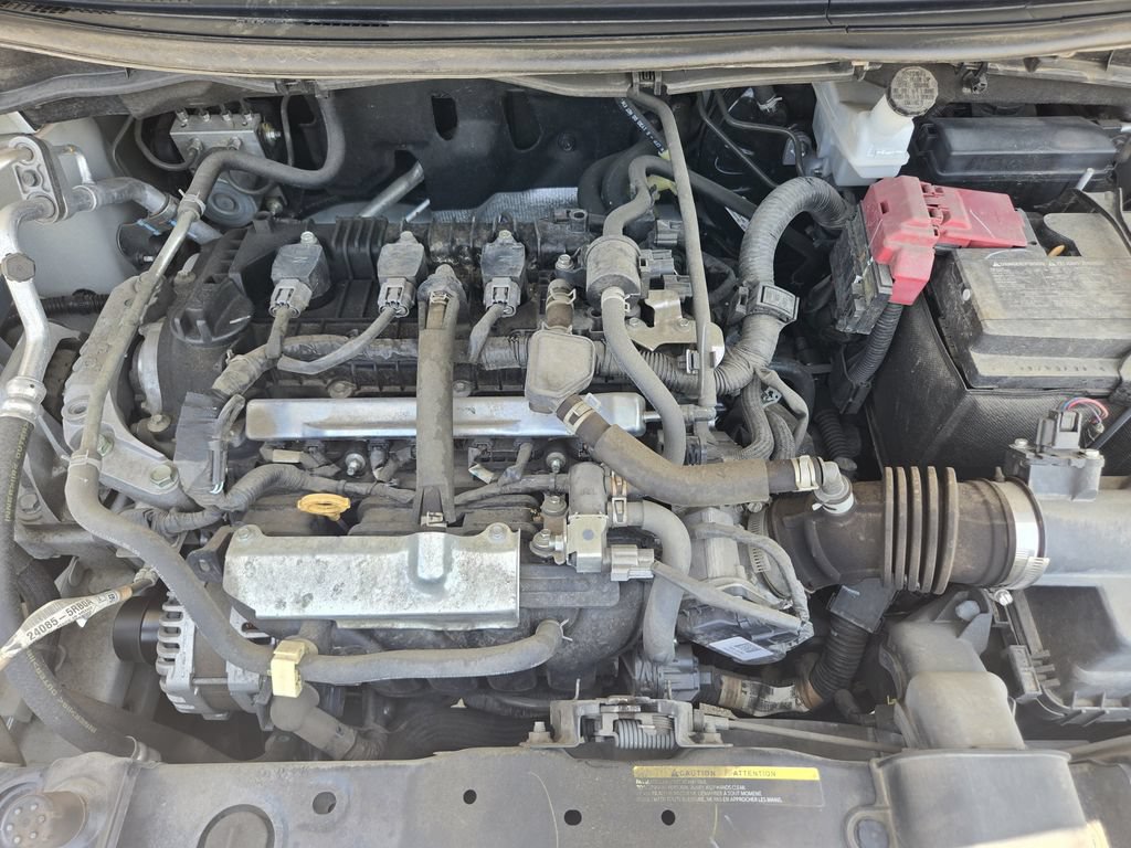 Used 2022 Nissan Versa S FWD image 26