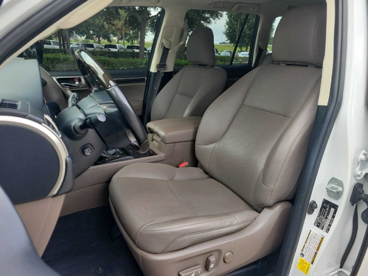 Used 2021 Lexus GX 460 Premium w/ Premium Package AWD/4WD image 15