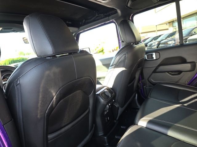 Used 2023 Jeep Wrangler Unlimited Sahara w/ Cold Weather Group image 37