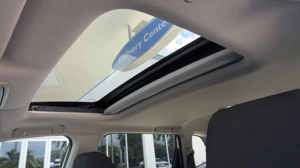 Certified 2023 Honda CR-V EX image 6