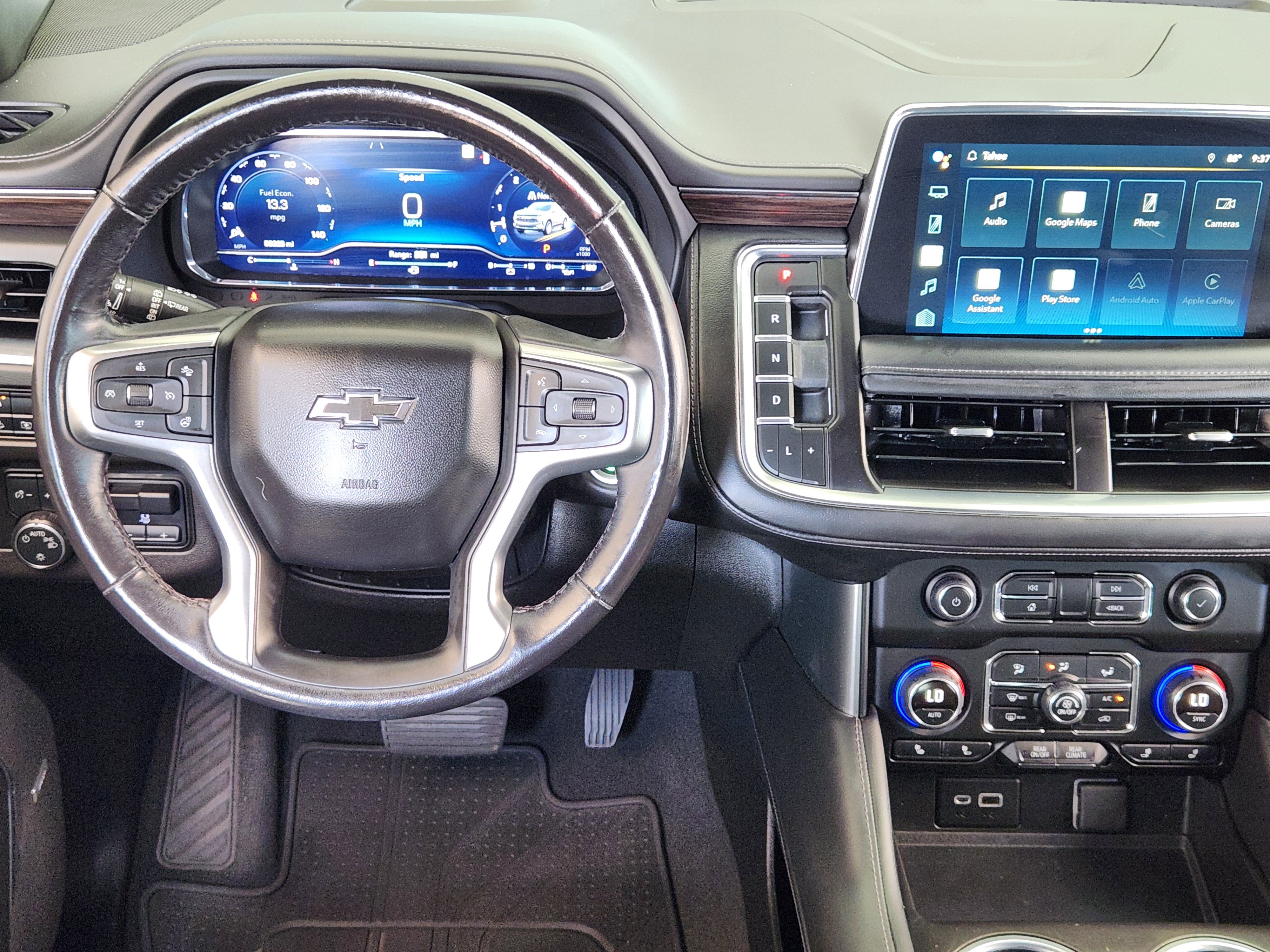 Used 2022 Chevrolet Tahoe Z71 w/ Z71 Off-Road Package AWD/4WD image 27