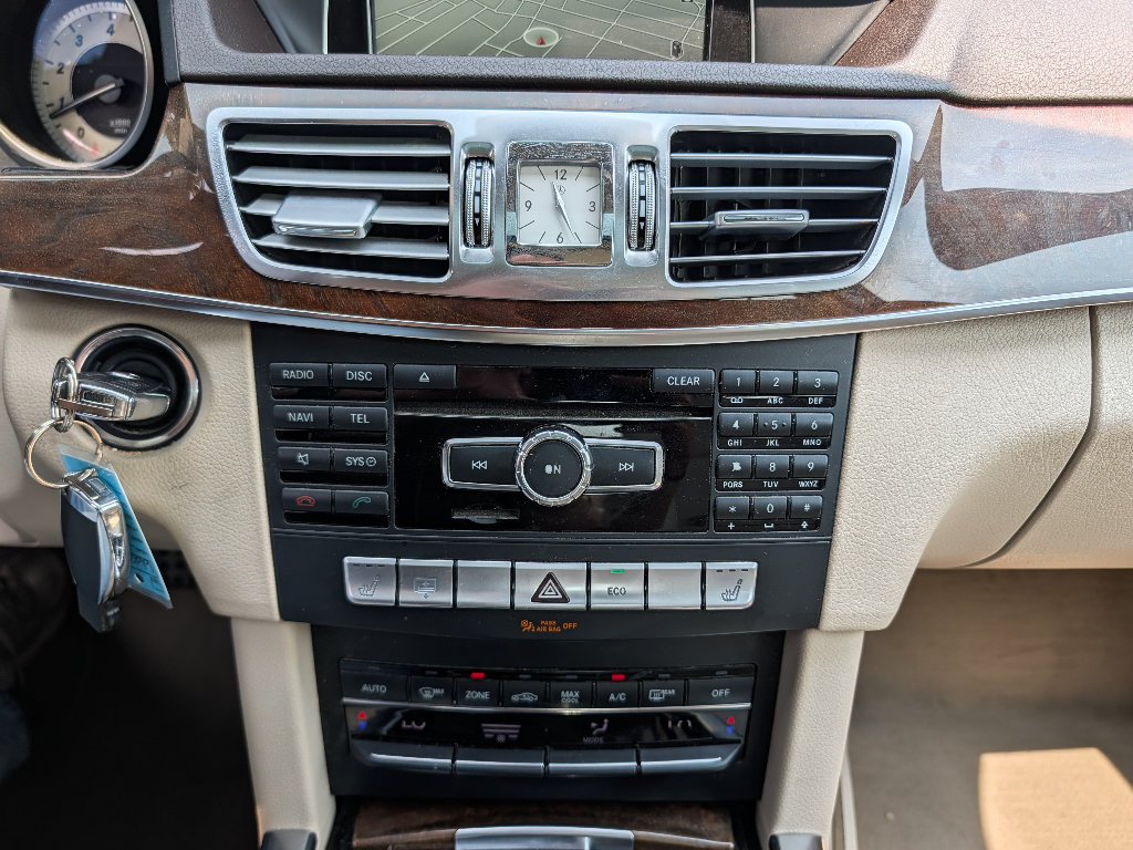 Used 2015 Mercedes-Benz E 350 4MATIC Sedan w/ Premium 1 Package image 29
