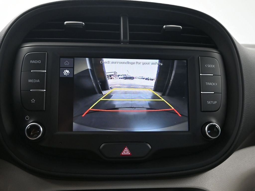 Used 2025 Kia Soul LX w/ LX Technology Package image 30