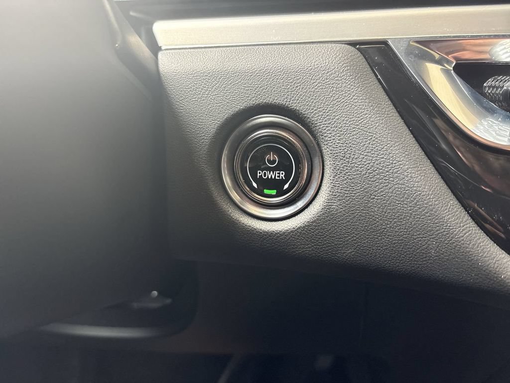 Certified 2023 Cadillac Lyriq 2WD image 17