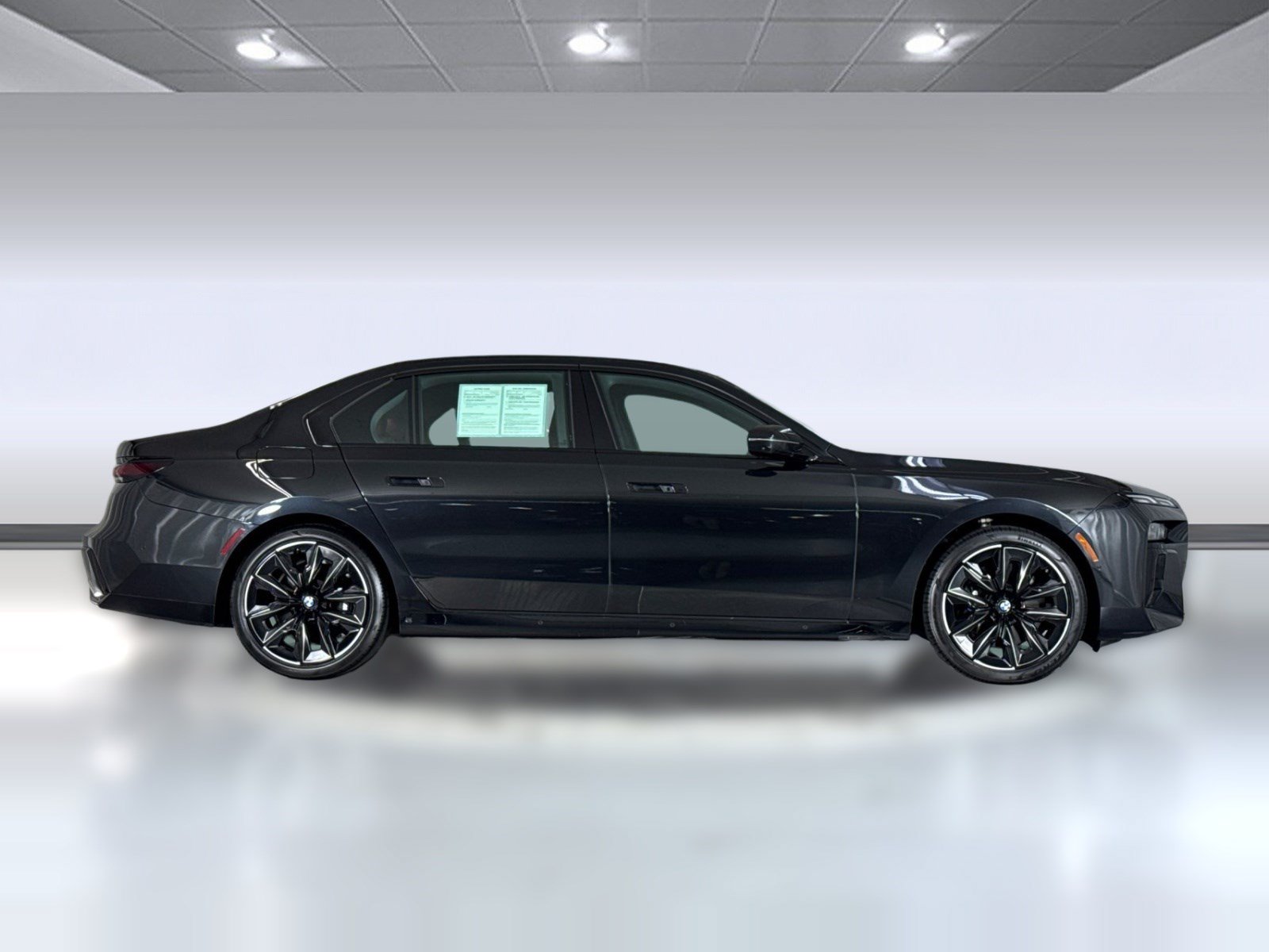 Used 2024 BMW 740i w/ M Sport Professional Package RWD image 8
