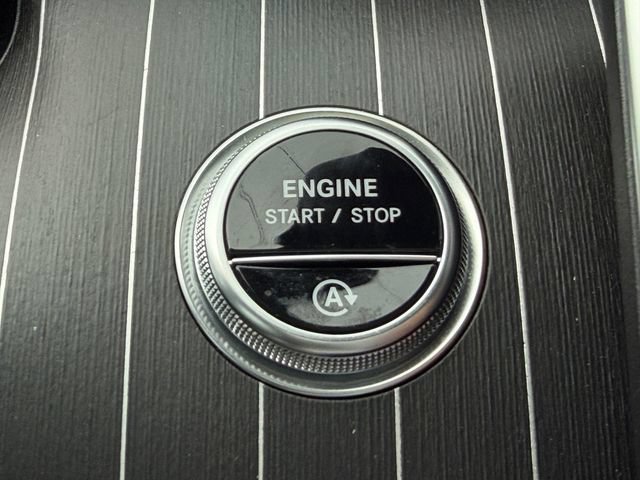 Used 2024 Mercedes-Benz C 300 Sedan image 27