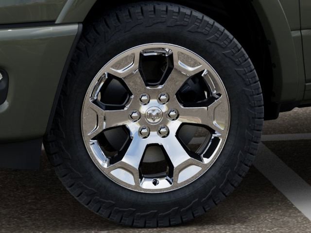 New 2026 RAM 1500 4x4 Crew Cab image 8